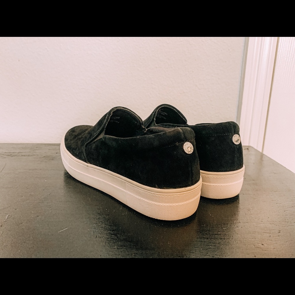 Steve Madden Gills Platform Slip-On Sneaker